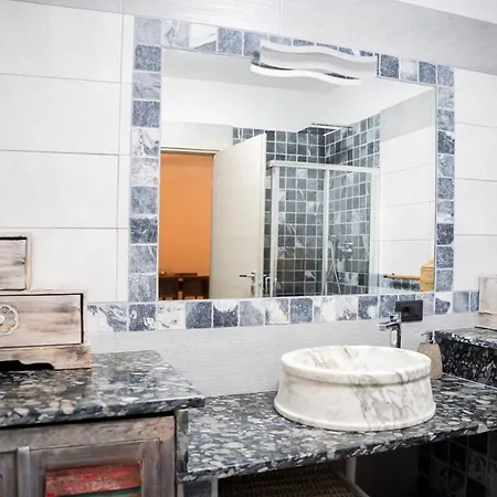 Lice Verici Villa Casarza Ligure