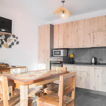 Villa Lice Verici *