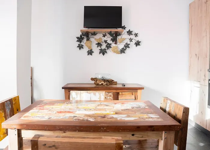 Lice Verici Villa Casarza Ligure